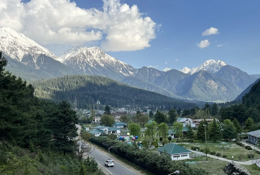 Welcomhotel Pine N Peak, Kashmir